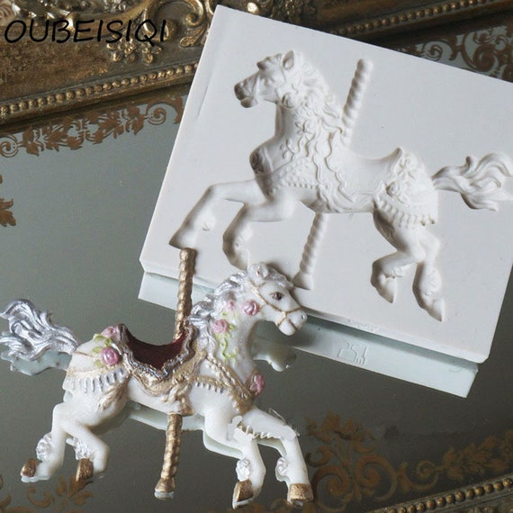 DIY Carousel Horse Fondant Mould Handmade Chocolate Candy Molds Cake Baking Tool