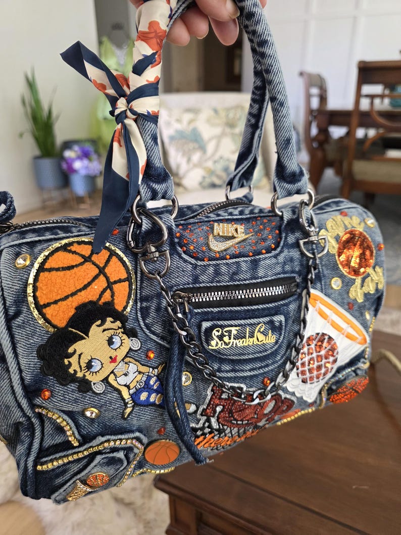 Bolso de mano de mezclilla azul imagen 2