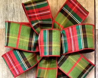 Green and Red Christmas Wreath Bow, Tartan Plaid Wired Bow, Window Bow, Plaid Christmas Bow, Tartan Plaid Wired Holiday Bow