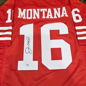 Joe Montana Signed NFL San Francisco 49ers Jersey w coa