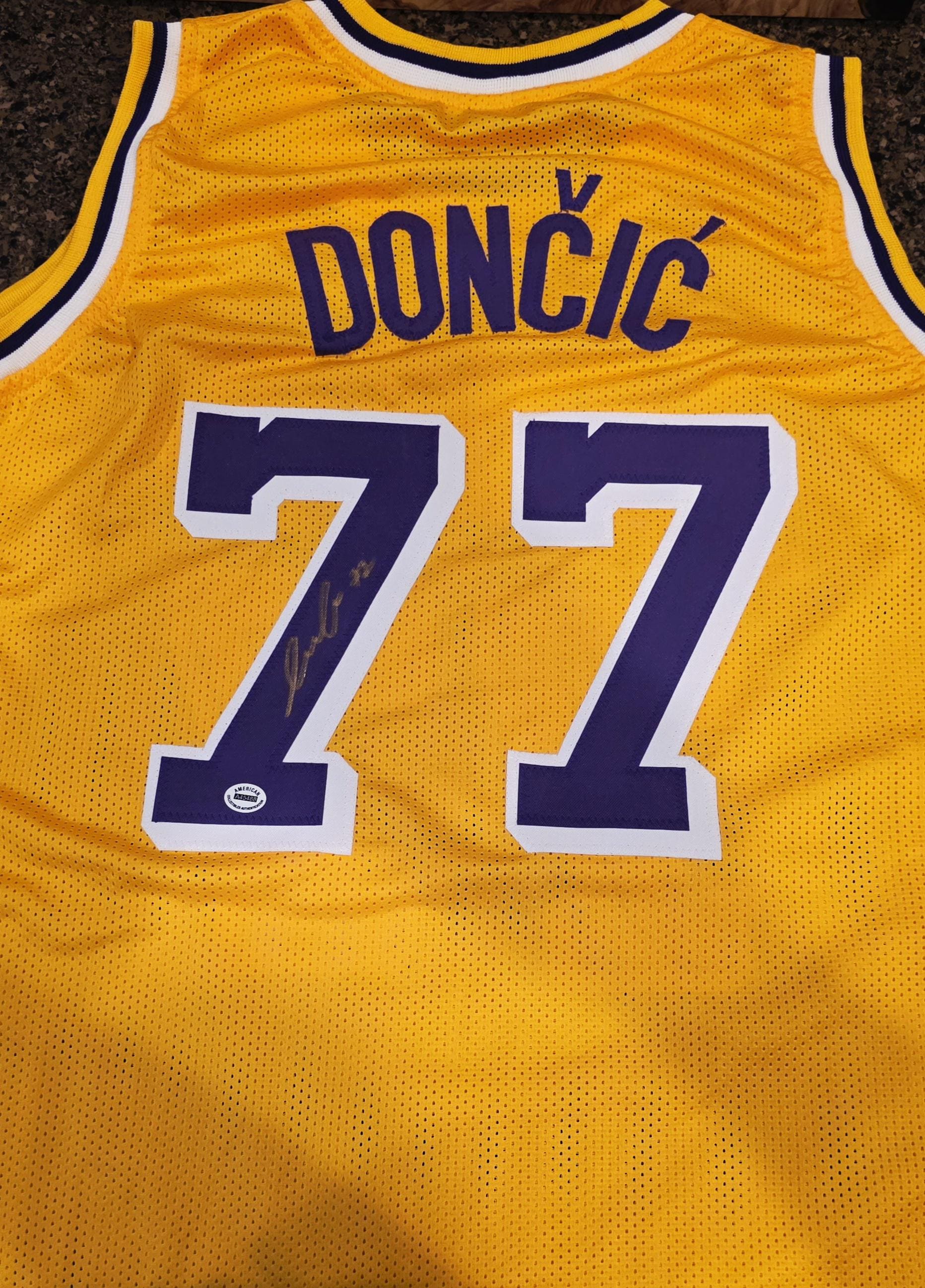 Luka doncic signed jersey - Etsy 日本
