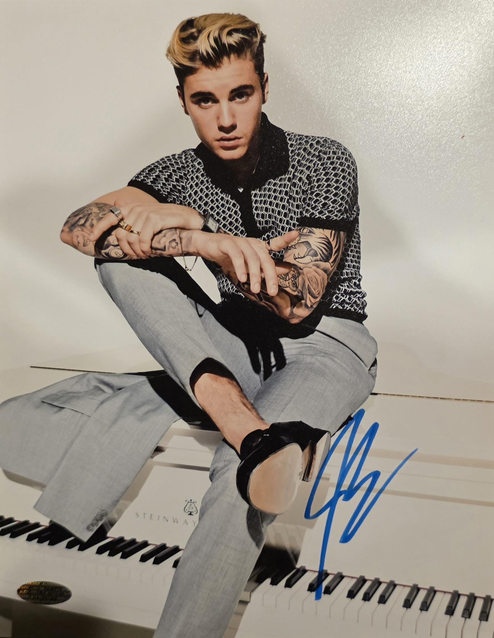 Justin bieber signed - Etsy 日本