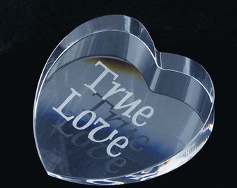 Personalized Crystal Heart Paperweight - Mother&#39;s Day Gift