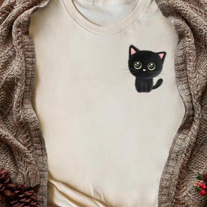 Cat Shirt, Cute Cat Shirt, Cat Lover Shirt, Pocket Cat T shirt, Cat Mom Tee, Cute Kitty in Pocket Tee, Gift for Cats Lover, Cat Mom Shirt