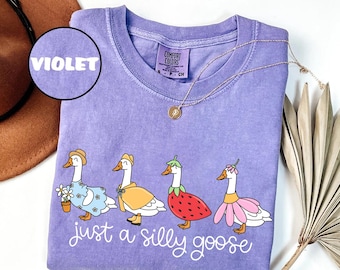 Comfort Colors Silly Goose On The Loose Shirt, Goose T-Shirt, Silly Goose Shirts, Funny Graphic Shirt, Cute Goose Shirt, Easter Shirt, Goose