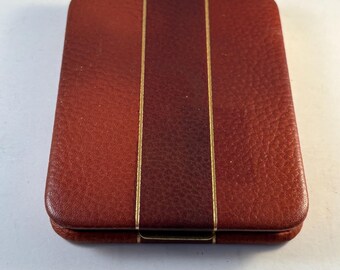 VTG Kemper-Thomas Co. Leren sigarettenkoker clamshell bruine dubbelzijdige sluiting