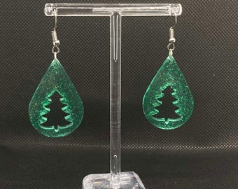 Pendiente con silueta de árbol de Navidad