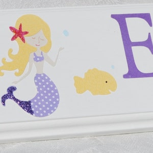 Mermaid Wooden Peg Rail: Personalized Kids Bathroom Decor