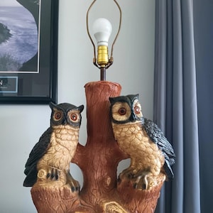 Vintage Mid Century Chalkware 2 Owls on a Tree Branch Table Lamp