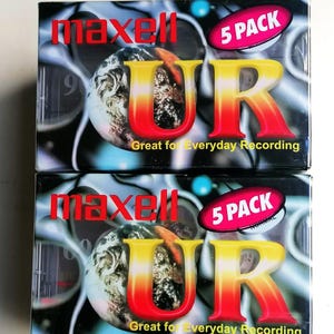 10 casetes de música antiguos (5 Maxell UR 60 + 5 Maxell UR 90)