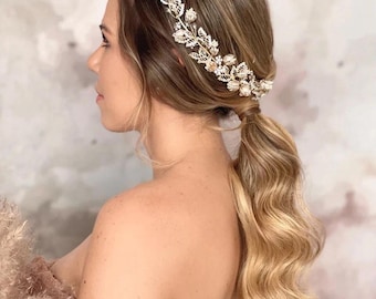 Bridal Headpiece Rose Gold Floral Headpiece Wedding Day  display picture 3