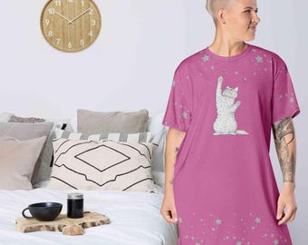 Cat Lover Sleep Shirt: Kitten & Stars T-Shirt Dress, Bliss art Style, 2XS to 6XL