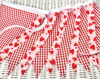 Strawberry Fabric Banner/Strawberry Farmers Market Fabric Banner/Strawberry Red Gingham Fabric Banner/Strawberry Bunting/Strawberry Garland