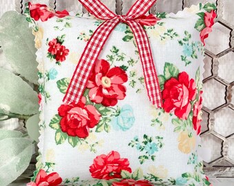 Western Country Pioneer Farm Style Gifts for Woman Western Pioneer Floral with Watercolor Flowers Throw Pillow 16x16 Multicolor Western Country Pioneer Farm Style Gifts for Woman Western Pioneer Floral with Watercolor Flowers Throw Pillow 16x16 Multicolor