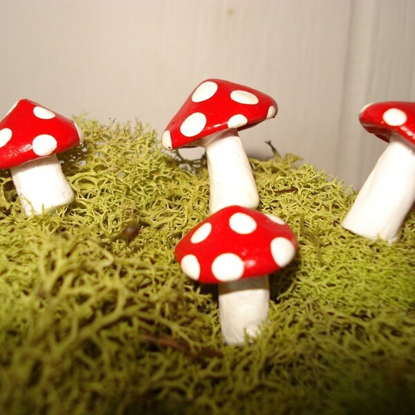 Sale.....Set of  4 Red Miniature Mushrooms for your Terrarium Gardens