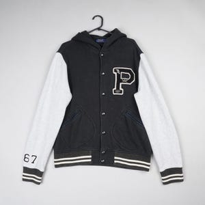 Chaqueta de hombre Polo Ralph Lauren negra grande con capucha tipo carta y alas universitarias P Wing B57