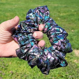 Rainbow Mermaid Scrunchy/Hair Tie/Scrunchies/Scrunchy/Mermaid Scrunchy/Pony Holder/Birthday Gift for girls/Scrunchies/ Summer Hair Scrunchy