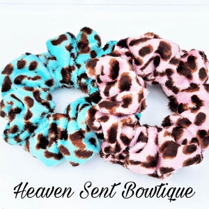 Soft Minky Scrunchies/Plush Scrunchies/Pony Holder/Hair Tie/Teddy Scrunchies/Fluffy Scrunchy/Pink cheetah scrunchie/Blue Cheetah Scrunchies