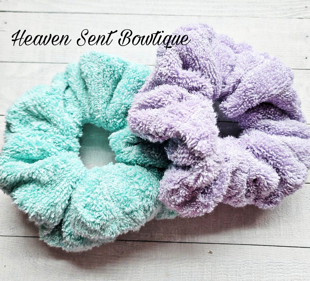 Towel Scrunchies/plush Scrunchies/scrunchy/pony Holder/hair Tie