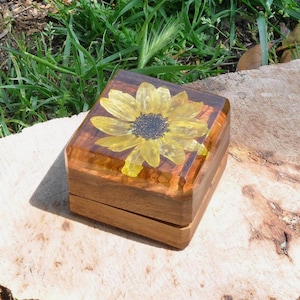 Personalized Wedding Sunflower Flower With Wooden ring box, personalized Wooden Proposal Box, Sunflower proposal box,multiple ring box