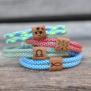 Personalized Wooden Bracelet - Personalized Rope Bracelet with Engraved Wood - Custom Name or Symbol - Christmas Gift for Him Her