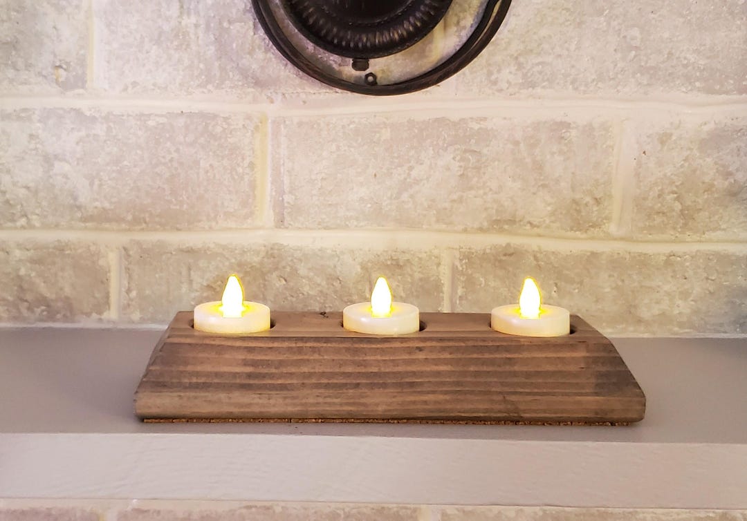 DUAL COLOR TREE TEA LIGHT HOLDER main image 1