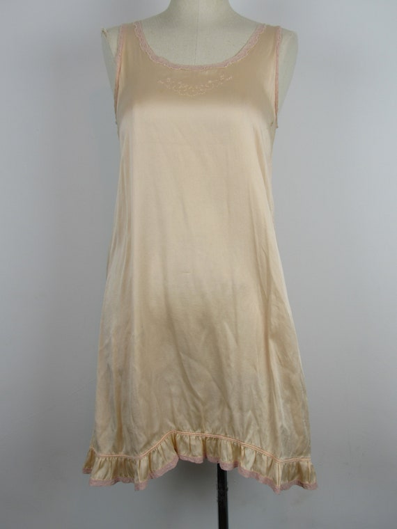 Sooo beautiful, gorgeous 1920s lingerie silk nigh… - image 10