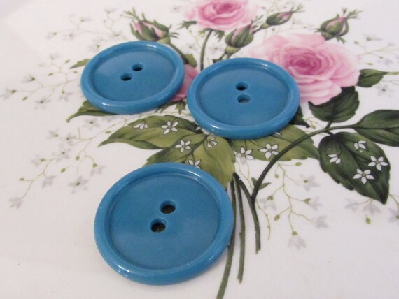 Large 35mm wide buttons turquoise stripy 2 hole round x 4 
