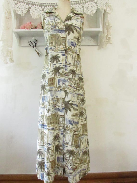 Club Mystique - French Riviera Vacation Dress. Back Keyhole Cut Day Dress