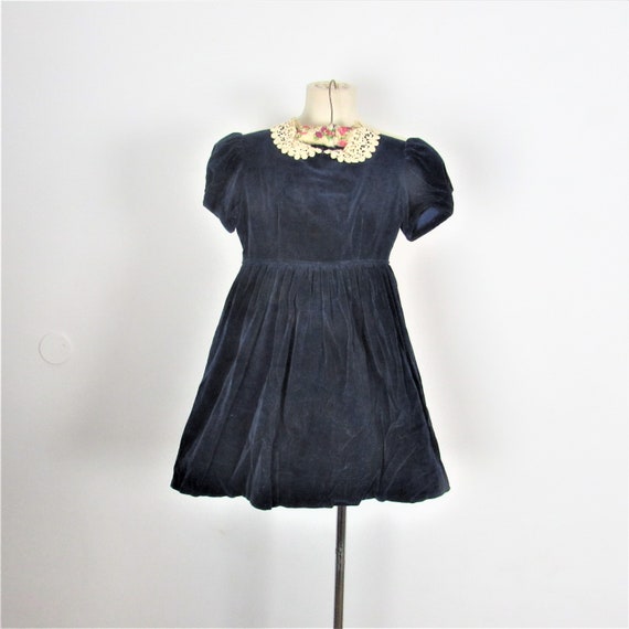 1940s Blue velveteen dress. Girls 40s fashion