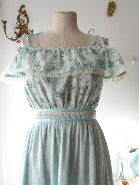 Gunne Sax 1970s Off shoulder gown, prom Gown - Gem