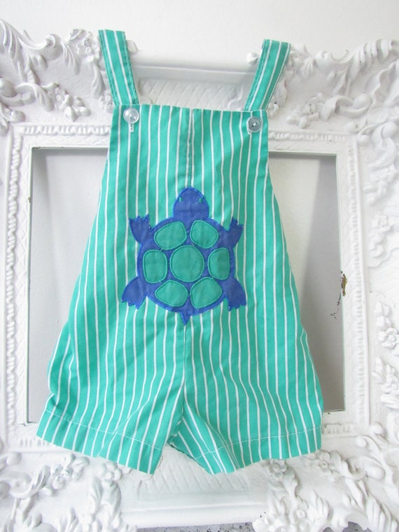 Vintage baby romper - 6-9 months Turtle romper