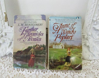 Anne of Windy Poplars, Further Chronicles of Avonlea . Anne Of Green Gables 2 books