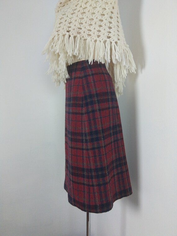Vintage wool boucle skirt - classic wool plaid - image 7