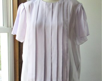 Light Lavender Pleated Blouse, Size 16