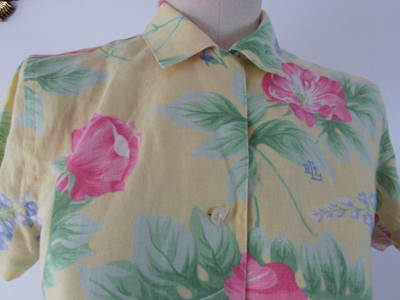 Pure linen button down size medium petite vacation shirt Linen garden party