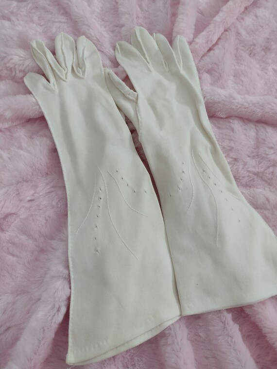 1950s Vintage Ladies Gloves - image 4