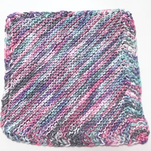 Knit Wash Cloths, Knit Dish Cloths, Bath Cloth, Dish Cloth, Kitchen Dish Cloth, Kitchen Gift Basket Item, Scrubby Dish Cloth, Scrubbie