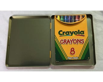 Vintage Crayola 8 Crayons Tin w/ 8 Crayons Binney & Smith Collectible 2000