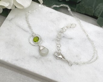 Necklace with a Bezel Set Peridot, Pearl Chalcedony and Sterling Silver Diamond Cut Loop on a Sterling Silver Chain CDN-884