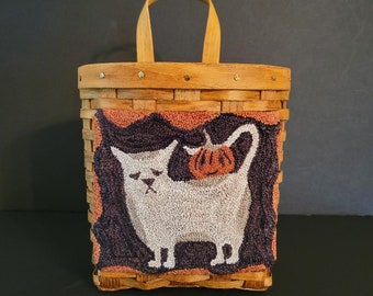 Punch Needle Halloween Cat, Finished Punch Needle Basket, Folk Art Punch Needle, Primitive Punch Needle
