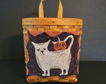 Halloween Punch Needle, Cat Punch Needle, Finished Punch Needle Basket, Folk Art Punch Needle, Primitive Punch Needle, Punch Needle, Cat