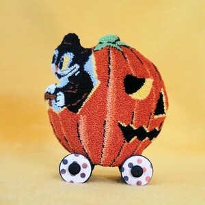 Halloween Punch Needle Pattern &quot;Kitty&#39;s Pumpkin Car&quot; - PDF Instant Download - Halloween Punch Needle Pattern