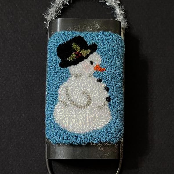 Punch Needle Snowman, Xmas Punch Needle, Finished Punch Needle, Folk Art Punch Needle, Snowman Punch Needle, Punch Needle Ornament, Snowman