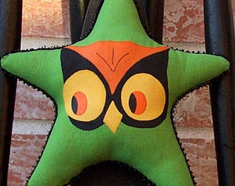 Halloween Owl Pillow, Hand Painted Owl, Halloween Cupboard Tuck, Vintage Style Halloween,  Folk Art   Halloween, Owl, Retro Halloween