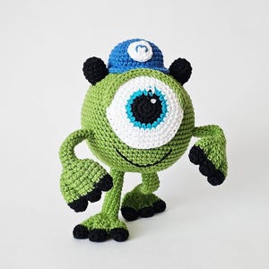 CROCHET PATTERN Monster 15 cm / Amigurumi tutorial PDF file