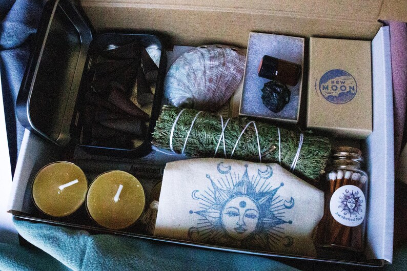 Moon Ritual Kit - Etsy