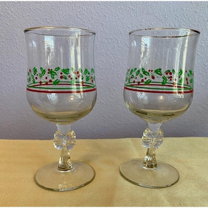 2 Vintage Arby&#39;s Bow Stem Christmas Glasses Holly Berry Glass Gold Trim