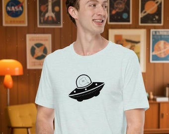 Retro Flying Saucer Tee, Mid Century Modern Sci-Fi Unisex Shirt, UFO Alien Gift, Space Lover Tee