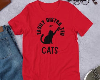 Easily Distracted Black Cat Graphic T-Shirt | Retro Mid Century Unisex Tee | Gift for Cat Lovers | Funny Cat Mom Birthday Gift